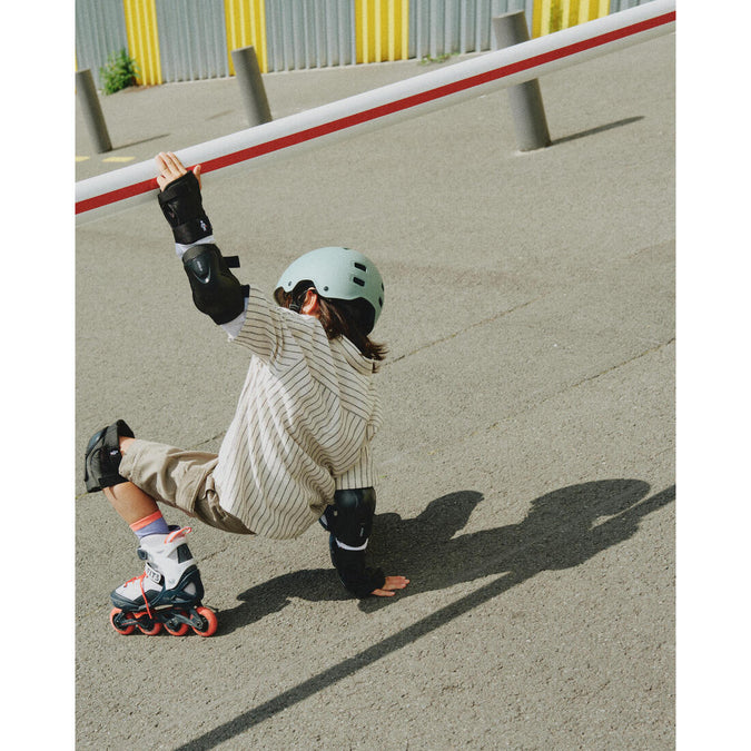 Image, photo 18 of 26