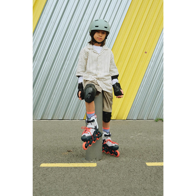 Image, photo 16 of 26