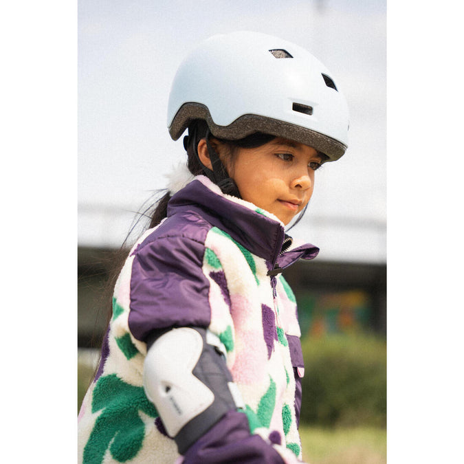 Image, photo 15 of 19