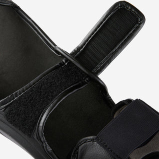 Image, photo 15 of 11